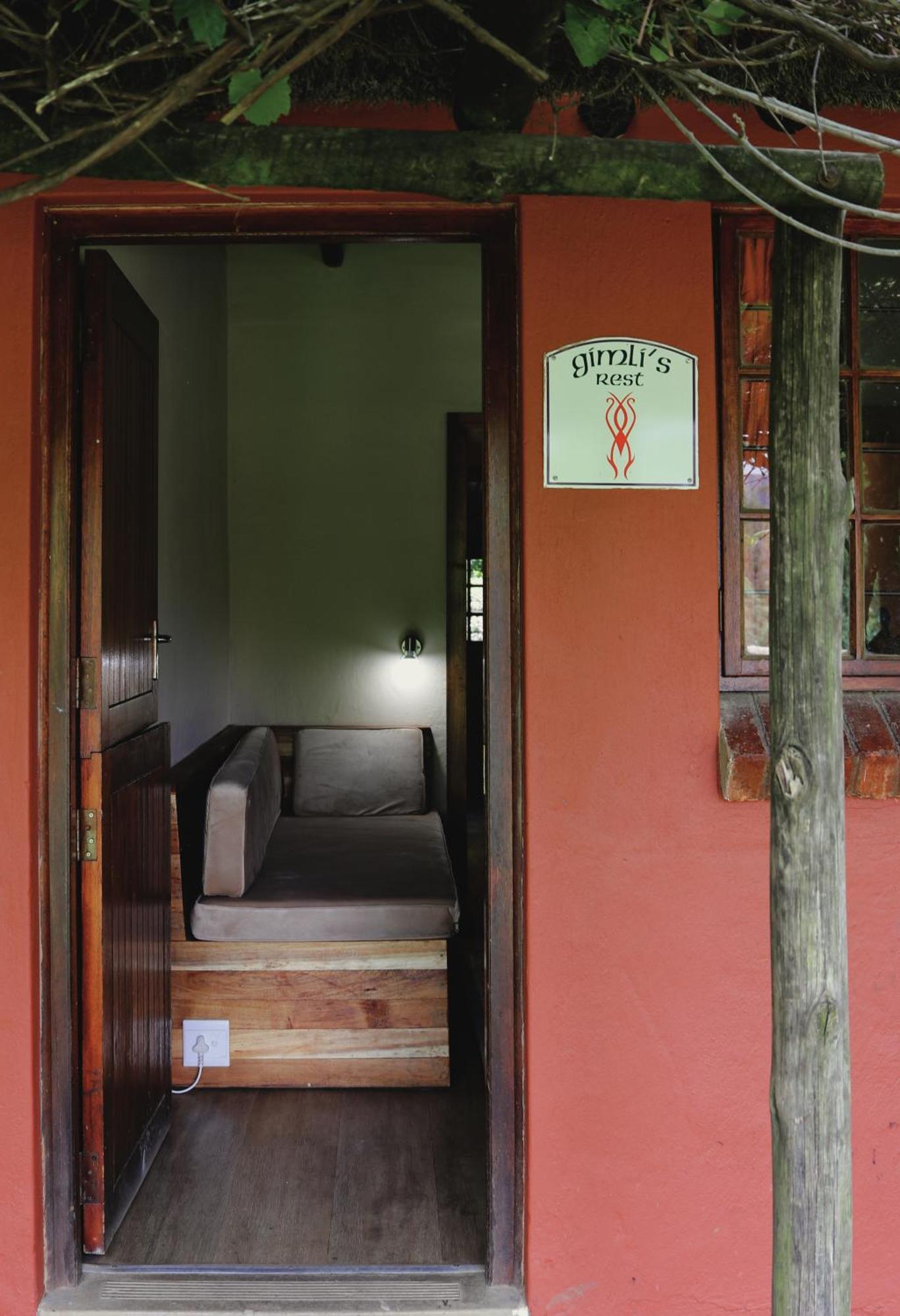 Away With The Fairies Nature Lodge And Backpackers Hogsback Eksteriør bilde