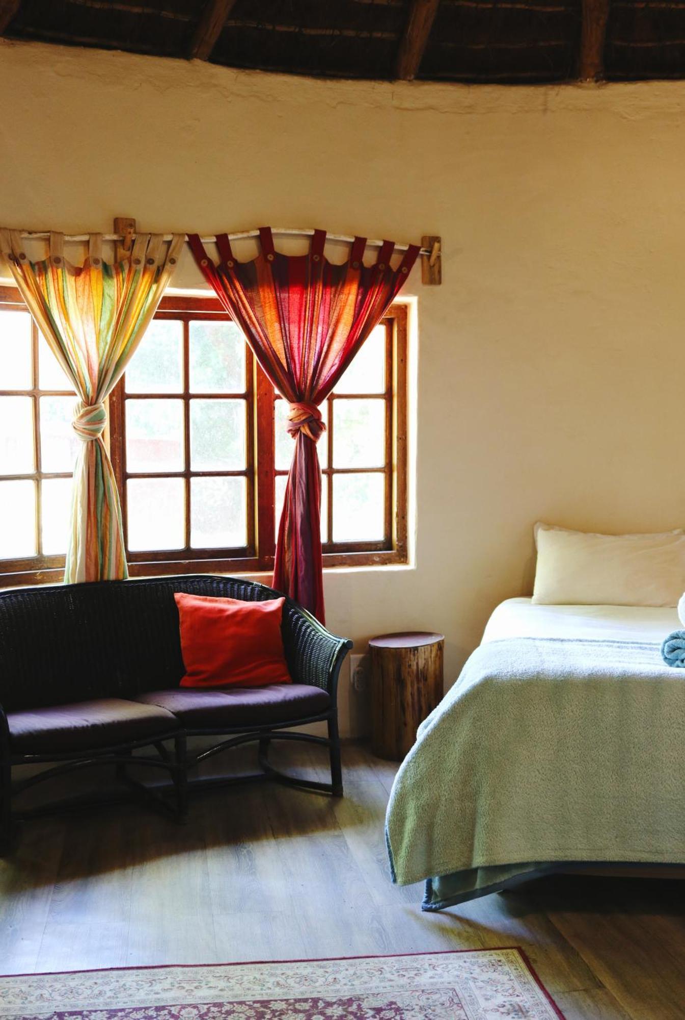 Away With The Fairies Nature Lodge And Backpackers Hogsback Eksteriør bilde