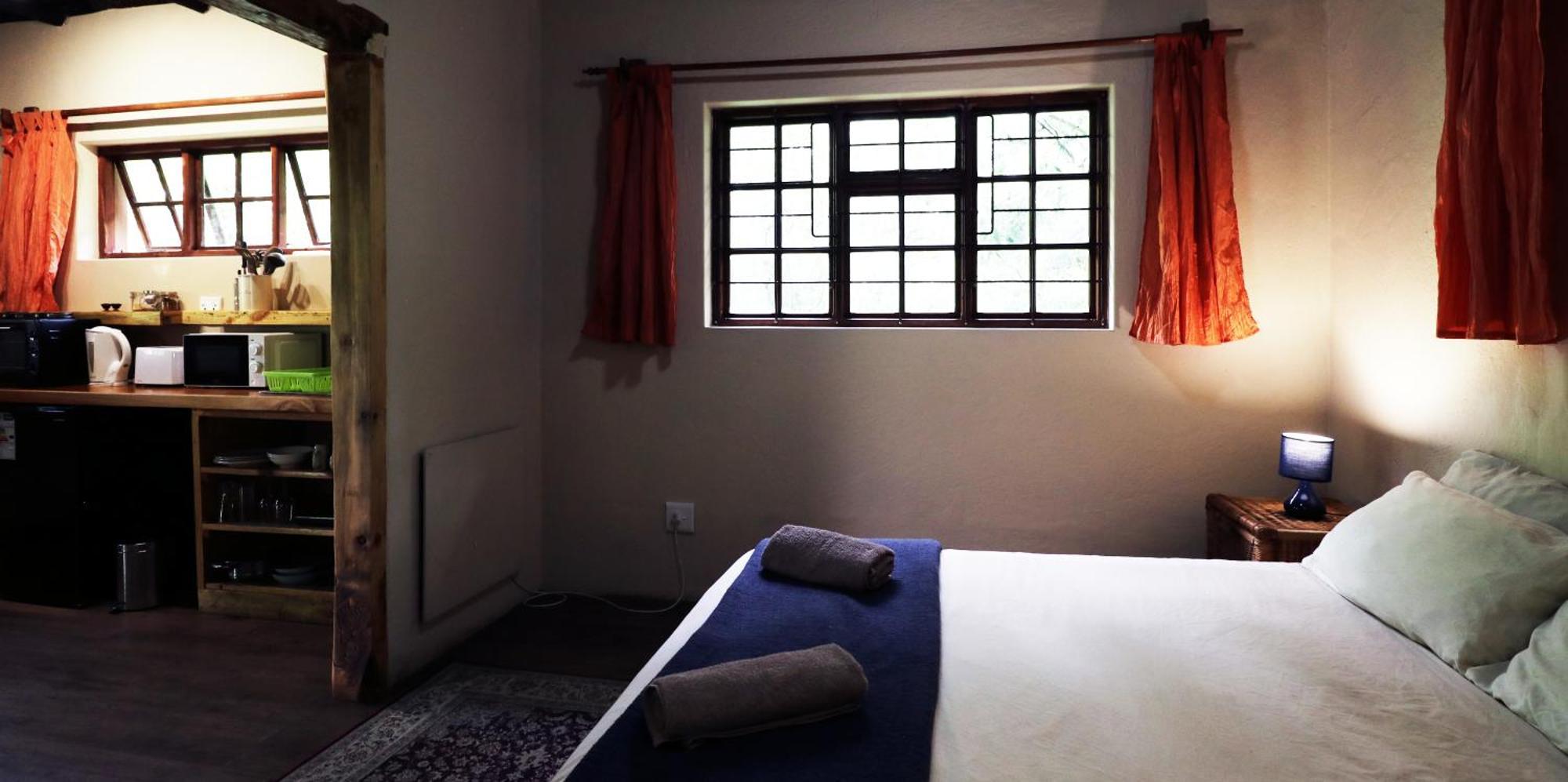 Away With The Fairies Nature Lodge And Backpackers Hogsback Eksteriør bilde