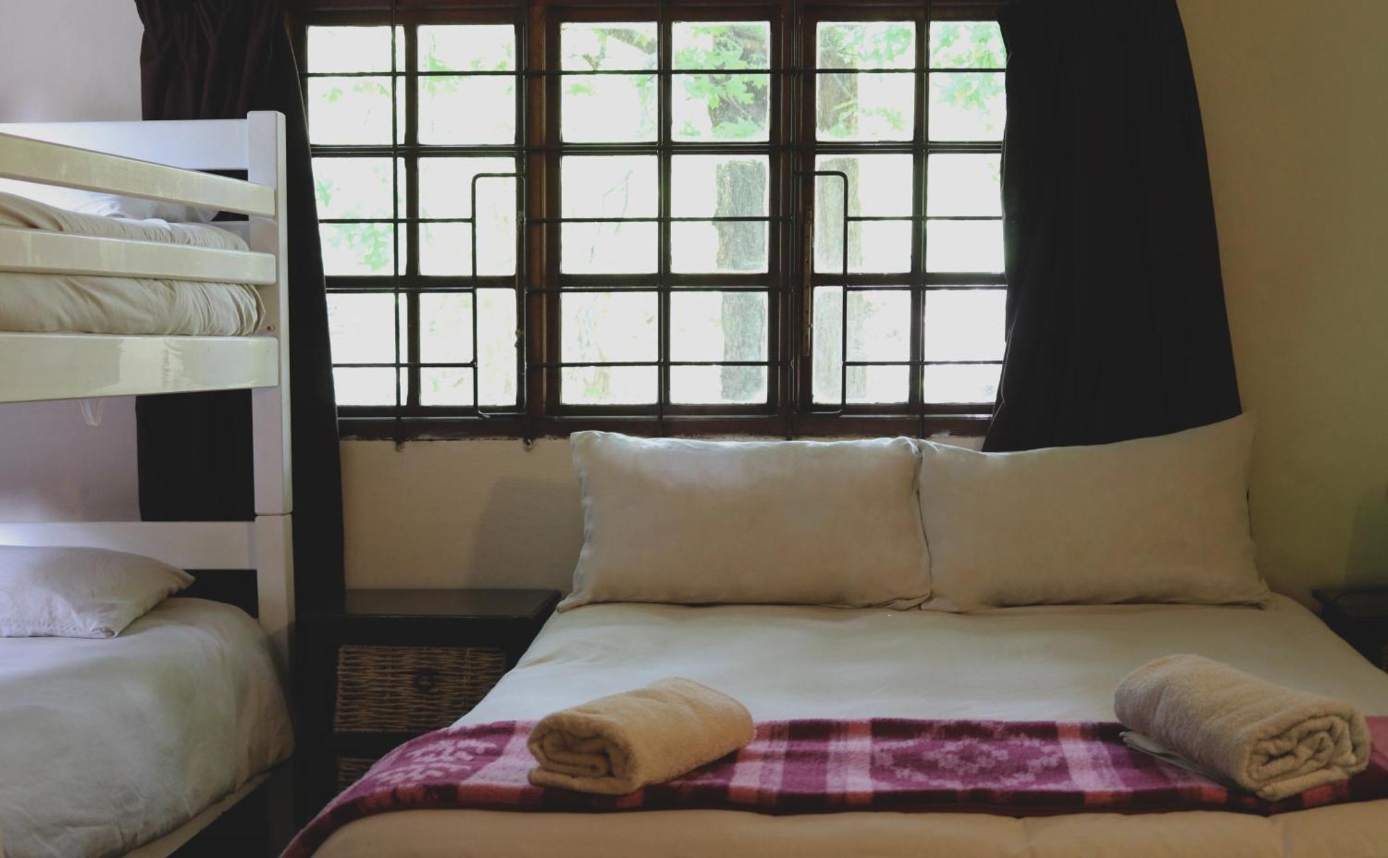 Away With The Fairies Nature Lodge And Backpackers Hogsback Eksteriør bilde