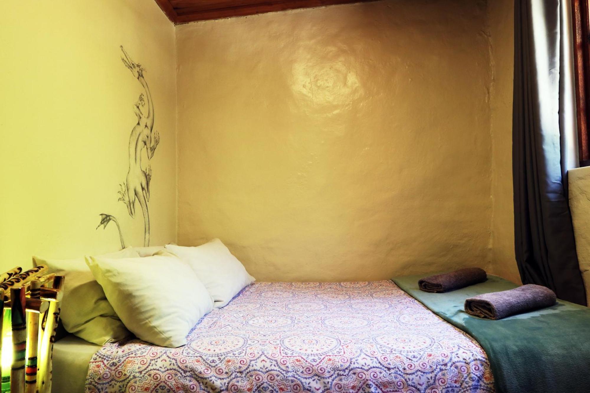 Away With The Fairies Nature Lodge And Backpackers Hogsback Eksteriør bilde