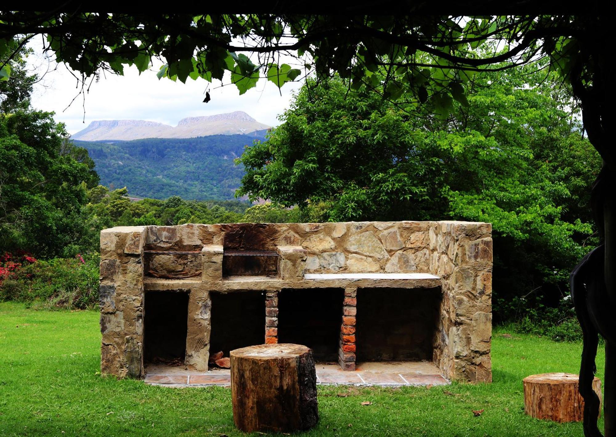 Away With The Fairies Nature Lodge And Backpackers Hogsback Eksteriør bilde