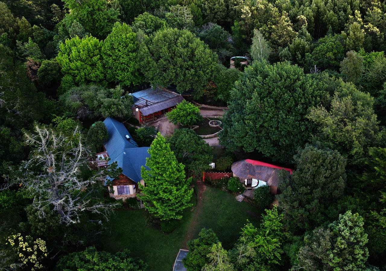 Away With The Fairies Nature Lodge And Backpackers Hogsback Eksteriør bilde